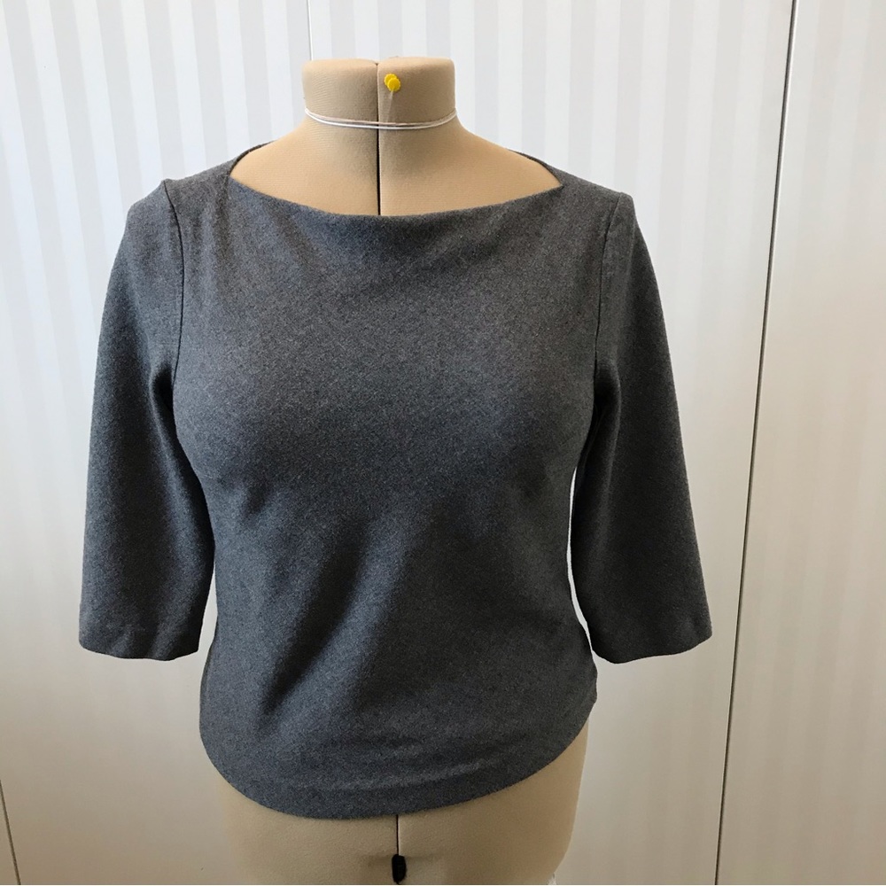 Theory gray long sleeve top Size M